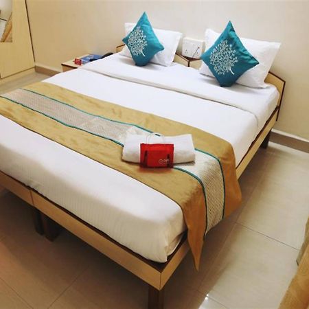 Oyo 946 Royce Studio Apartments Pune Exterior foto